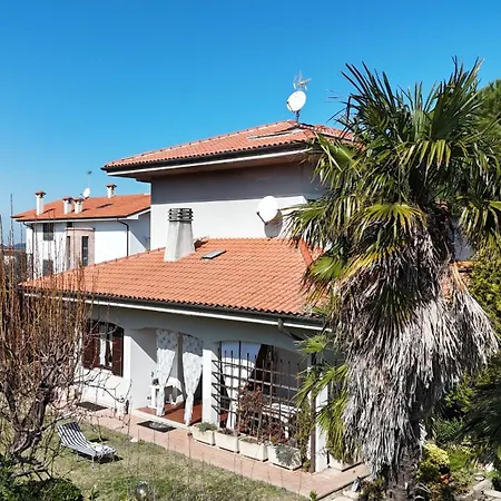 Apartmán Se056 - Montemarciano, Deliziosa Mansarda Con Vista Mare *